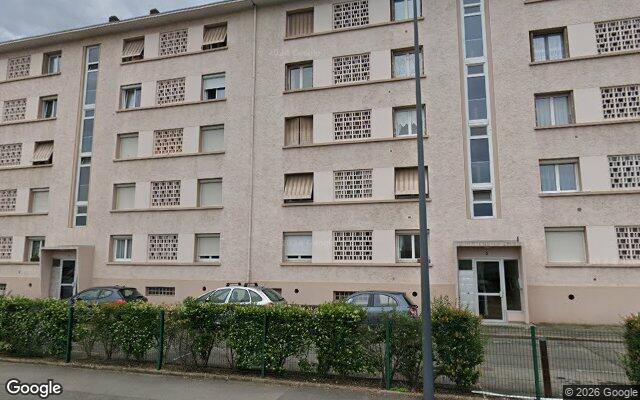 Façade : 2 rue Séverine, Villeurbanne