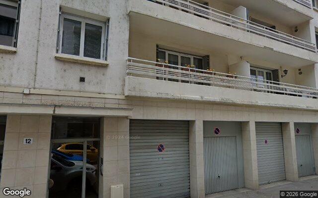 Façade : 12 rue Galilée, Villeurbanne