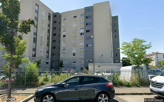 Façade : 2 rue Alfred de Musset, Villeurbanne