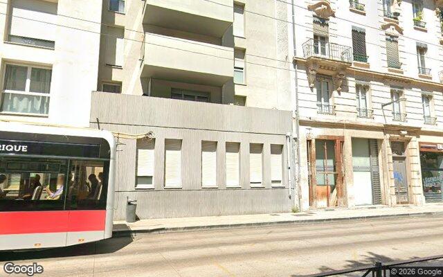 Façade : 95 cours Tolstoï, Villeurbanne