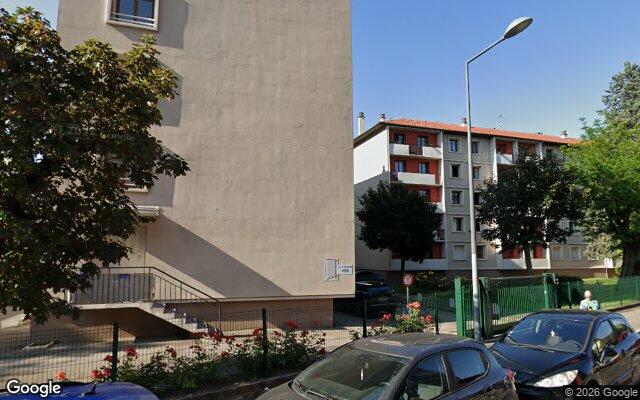 Façade : 173 rue Anatole France, Villeurbanne