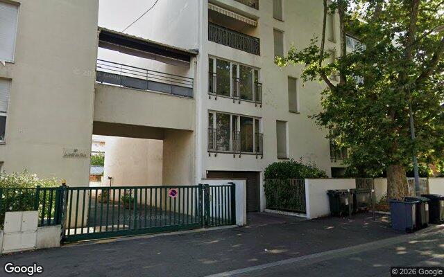 Façade : 187 rue Francis de Pressensé, Villeurbanne