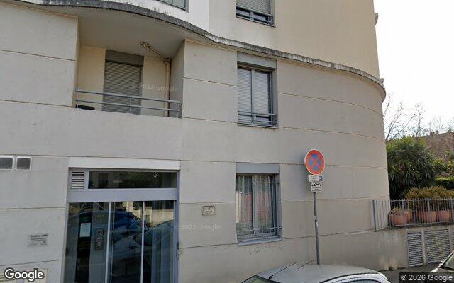 Façade : 2 rue Benjamin Raspail, Villeurbanne