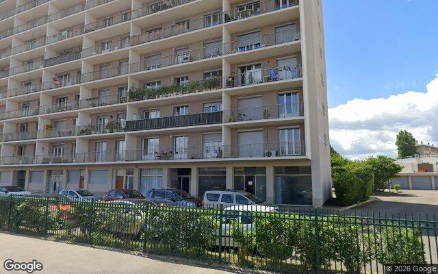 Façade : 138 rue du 8 Mai 1945, Villeurbanne