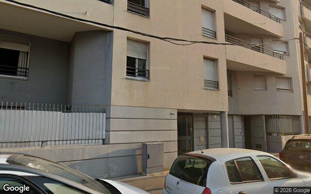 Façade : 106 rue Alexis Perroncel, Villeurbanne