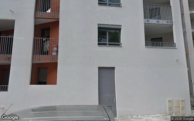 Façade : 129 avenue Roger Salengro, Villeurbanne